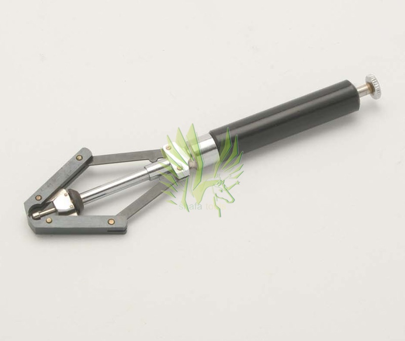 S-202 Hands Remover Plunger like