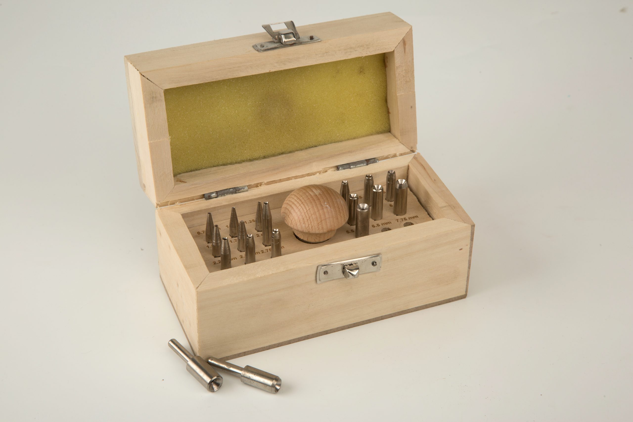 S-2308 Premium Jewel Setting Punch Set of 18 - Image 2