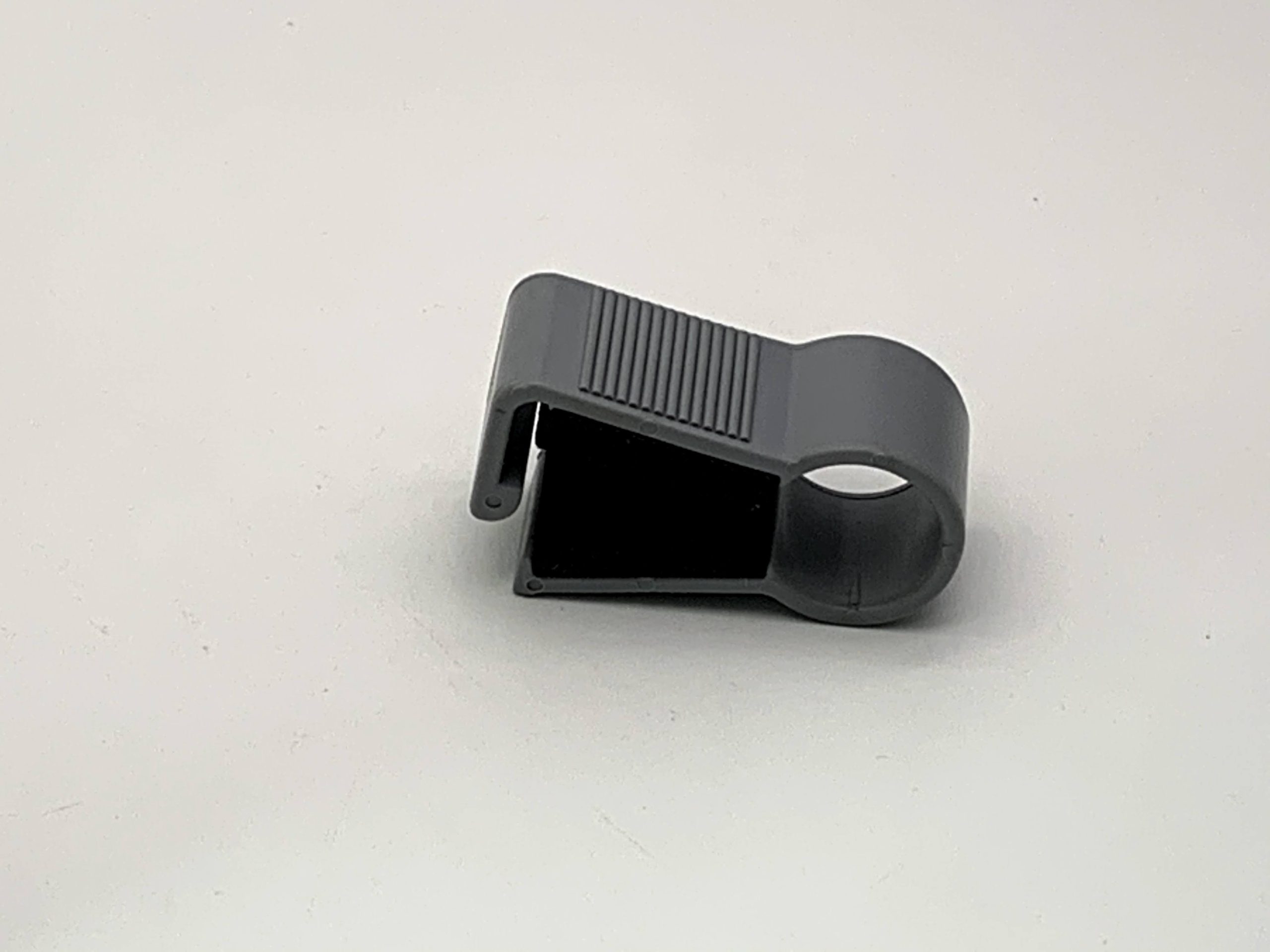 S-2403 Watch Strap Clip